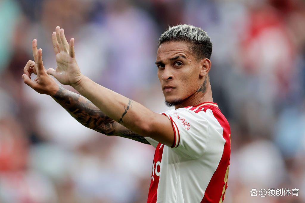 爱游戏官网关于太狠了！拜仁慕尼黑国际比赛日队长鼓劲阿贾克斯调整名单，窗口期新疆广汇调整名单以备社区盾的信息